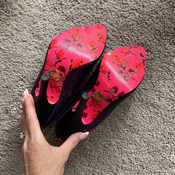 Betsy Johnson size 6 taya heels - Picture 4 of 5